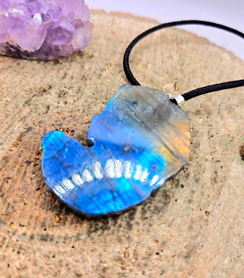 Nature Labradorite Carved Flashy Medusa Big Pendant Necklace
