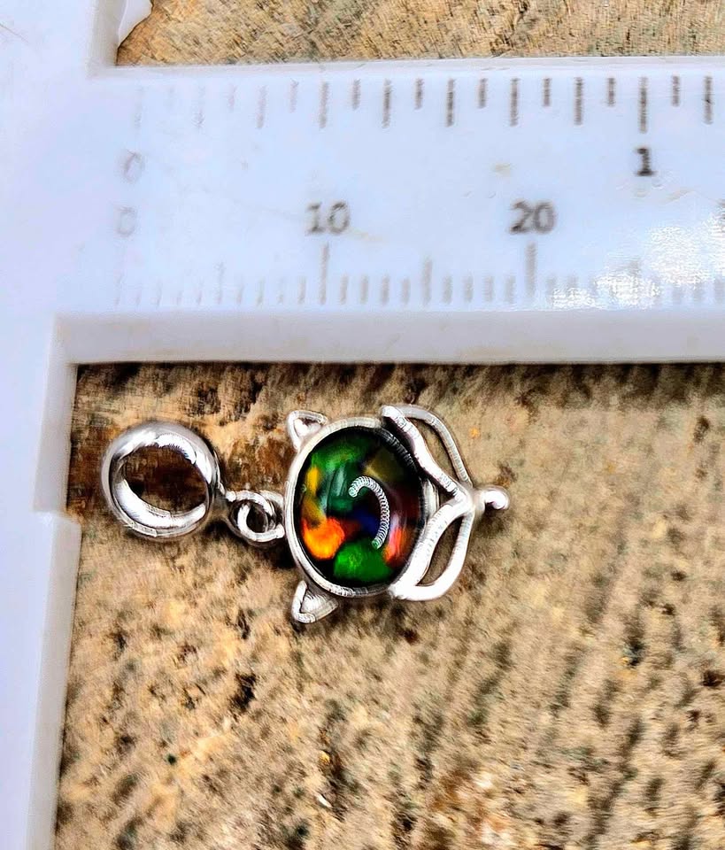 Nature Rainbow Ammolite Inlay 925 Fox Pendant Necklace