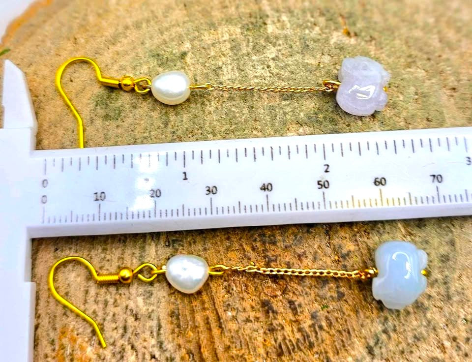Jade pig dangle earrings size reference — My Aura Gemstones
