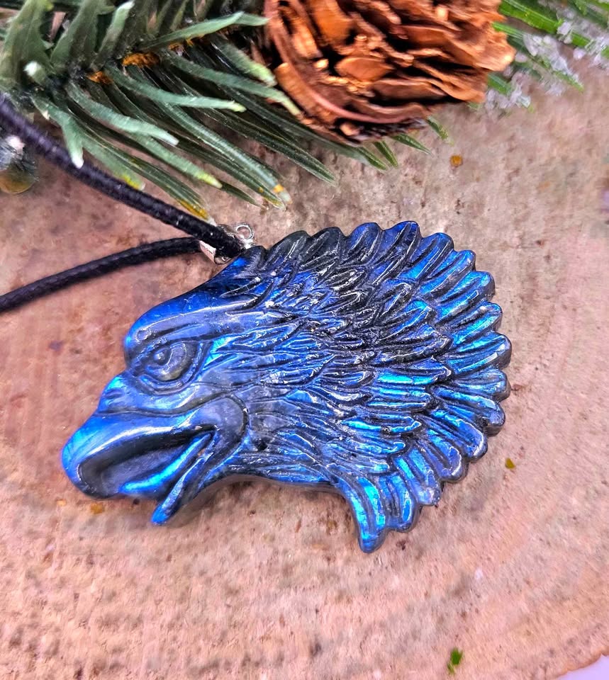 Nature Labradorite Flashy Strong Eagle Head Pendant Necklace