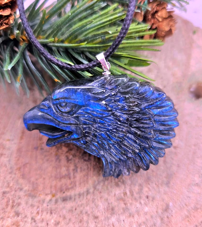 Nature Labradorite Flashy Strong Eagle Head Pendant Necklace