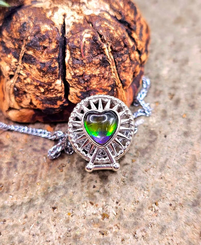 Genuine Canadian Ammolite Ferris Wheel 925 Pendant Necklace.