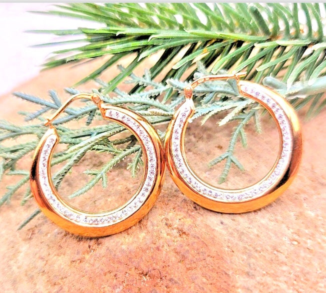 New In Box 14k Gold Plated Sterling Silver White Enamel Hoop Earrings