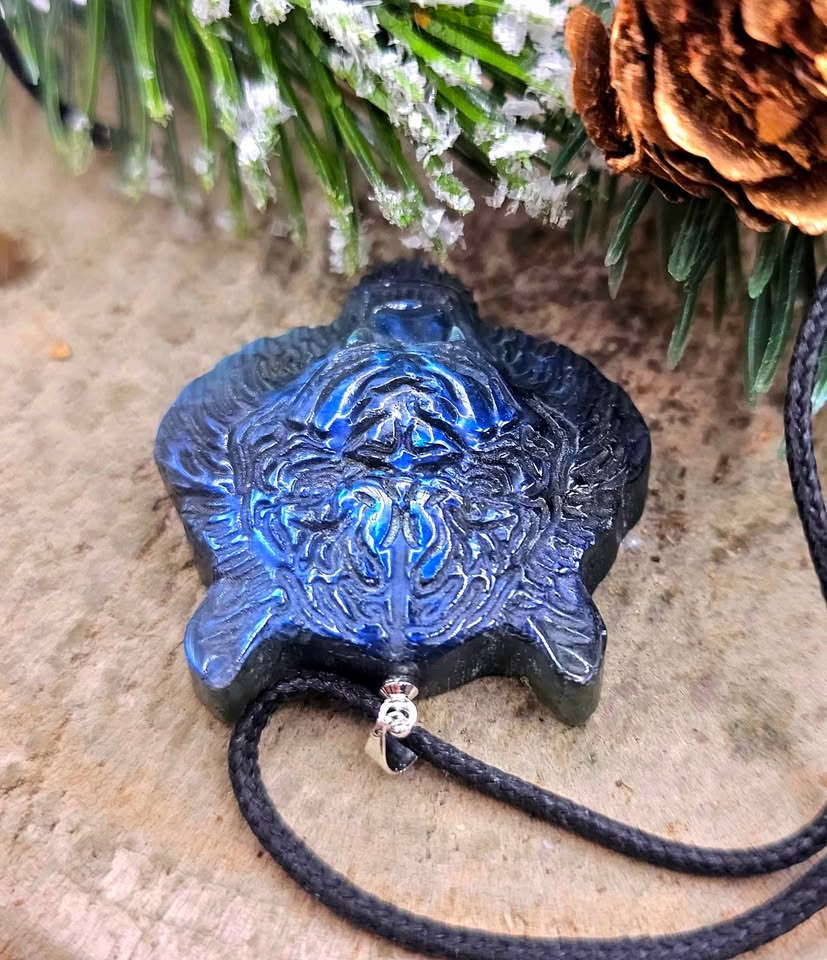 Nature Labradorite Flashy Powerful Tiger Pendant Necklace