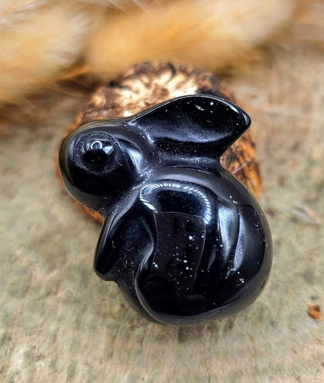 Nature Obsidian Hand Carved Bunny Decor Figure