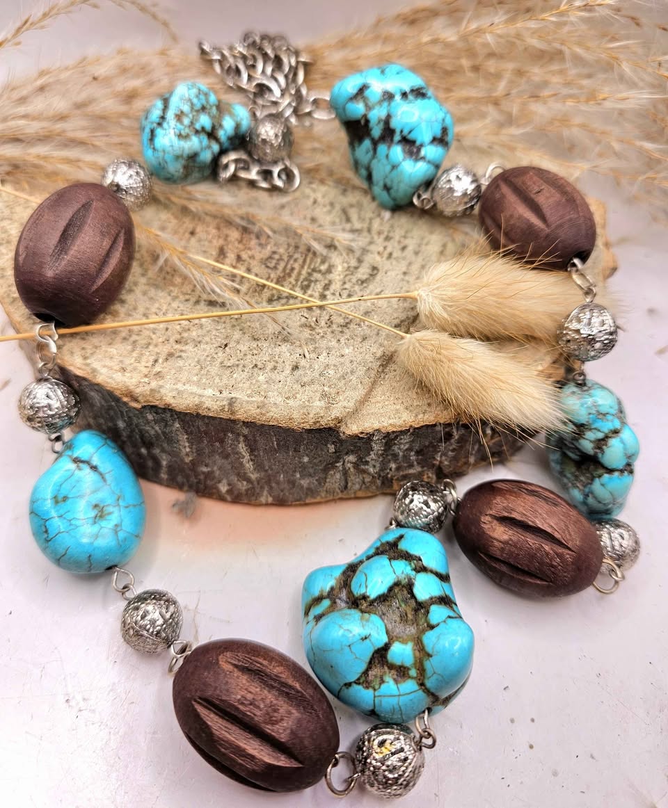 Boho South West Chucky Howlite Wood Beads Necklace