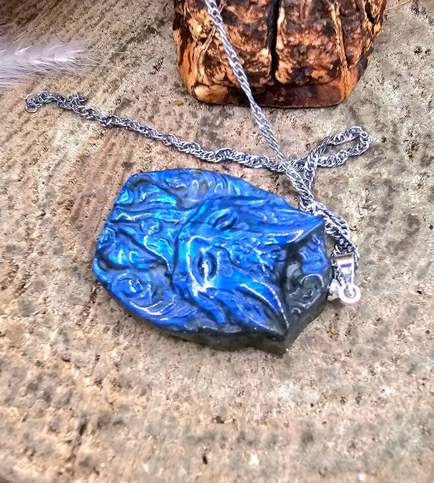 Nature Labradorite Carved Flashy Nine Tail Fox Pendant Necklace