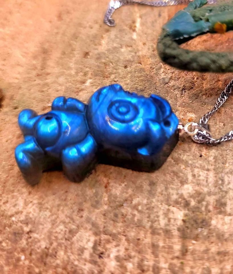 Nature Labradorite Flashy Carved Cute Dog Pendant Necklace