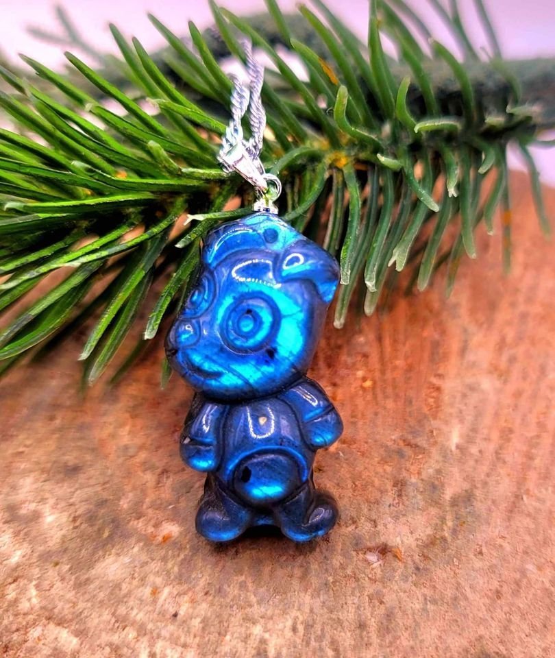 Nature Labradorite Flashy Carved Cute Dog Pendant Necklace