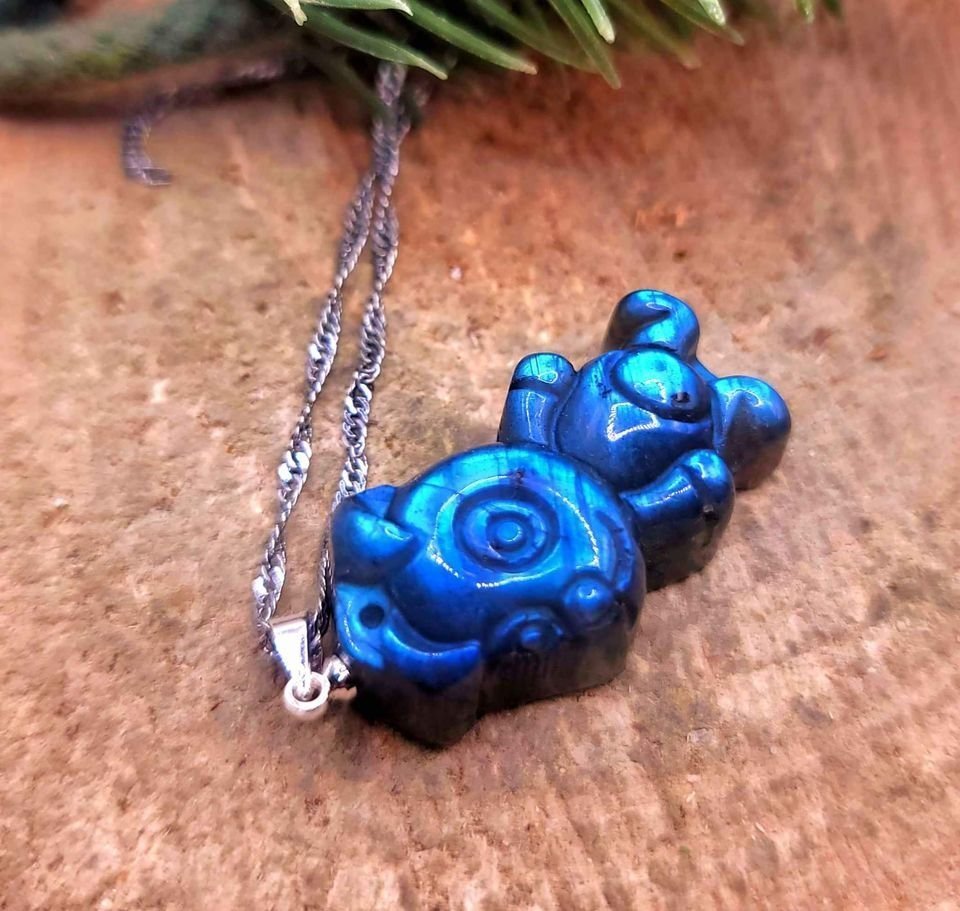 Nature Labradorite Flashy Carved Cute Dog Pendant Necklace