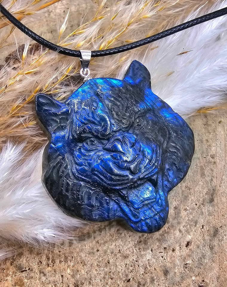 Nature Labradorite Flashy Powerful Tiger Pendant Necklace