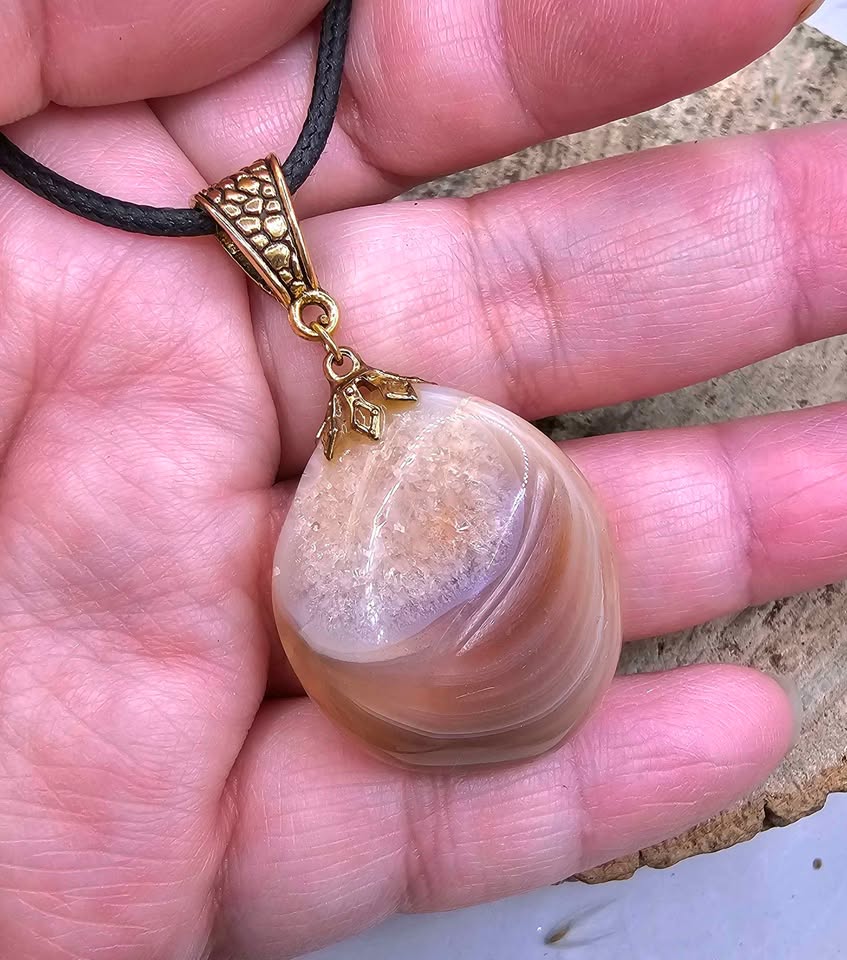 Nature Big Druzy Agate Stone Pendant Necklace