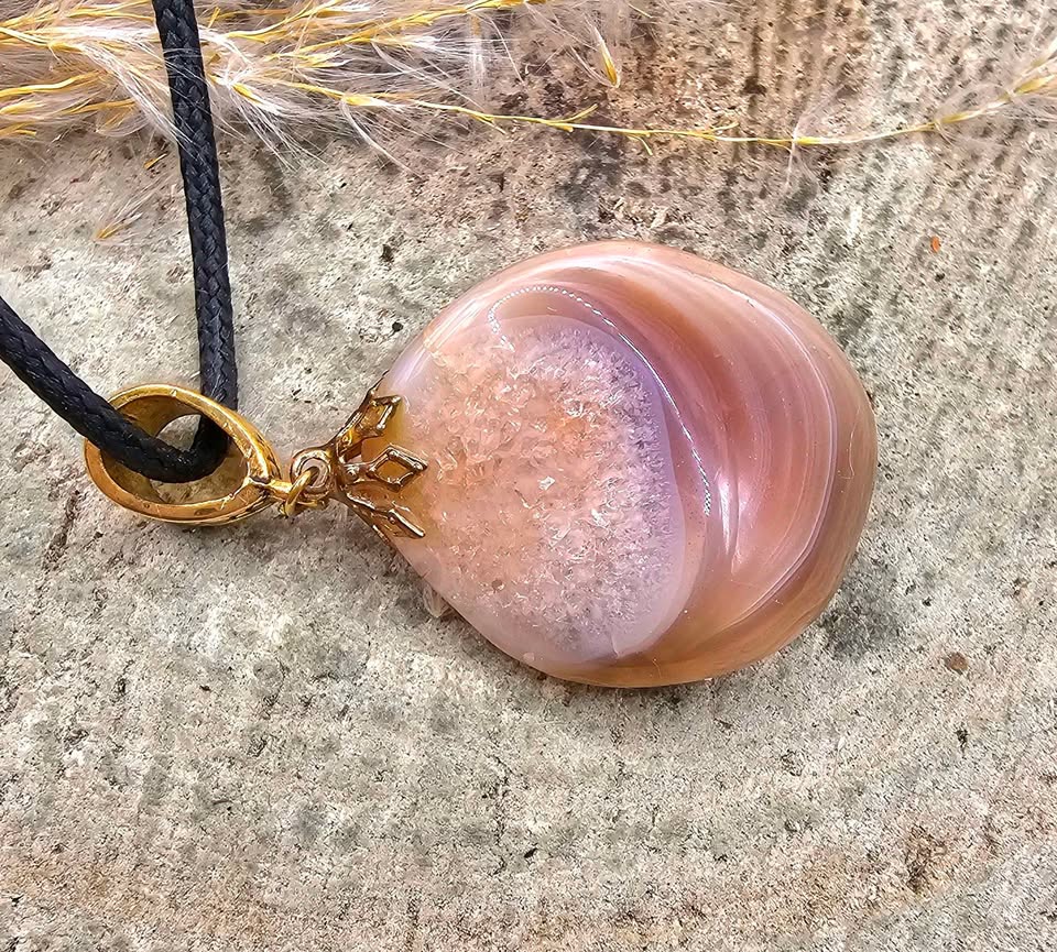 Nature Big Druzy Agate Stone Pendant Necklace