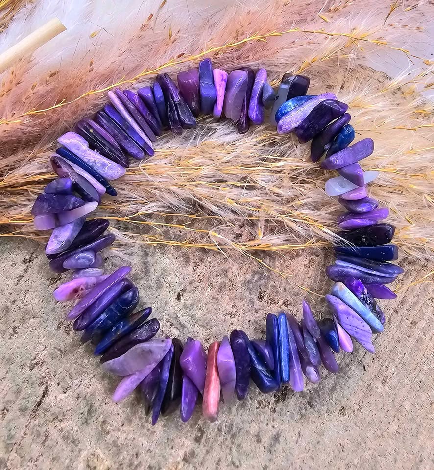 Nature Sugilite Stone Freeform Chips Bracelet
