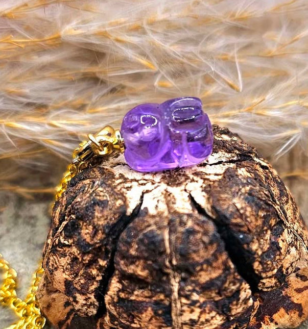Nature Amethyst Rabbit Charm Necklace