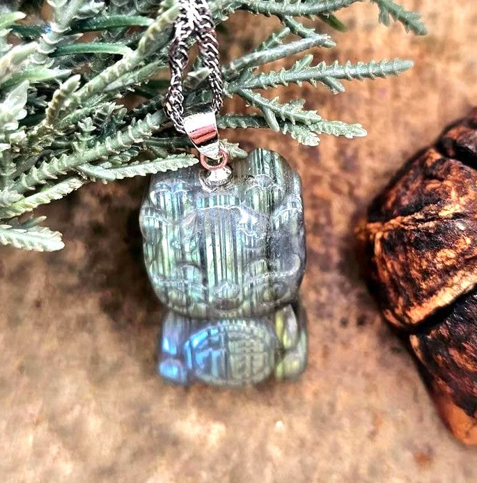 Nature Labradorite Dragon Baby Pendant Necklace
