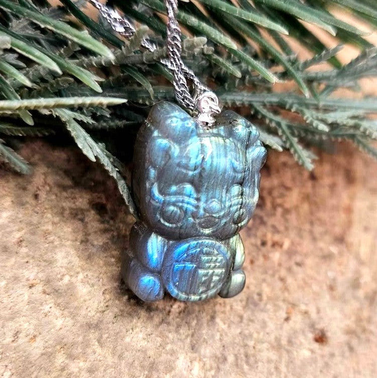 Nature Labradorite Dragon Baby Pendant Necklace