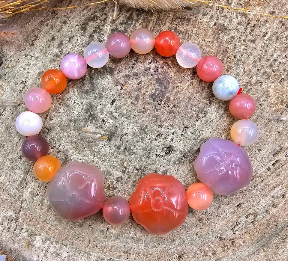 Nature Yanyuan Agate Lotus Bracelet