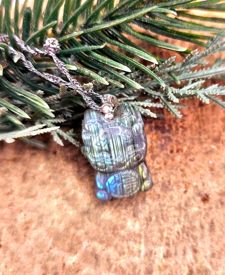 Nature Labradorite Dragon Baby Pendant Necklace