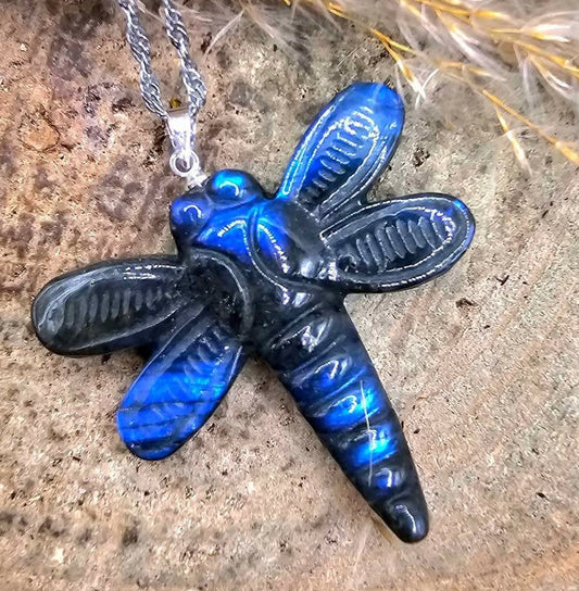 Nature Labradorite Carved Flashy Dragonfly Pendant Necklace