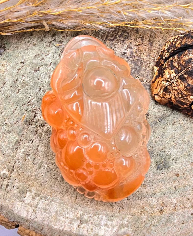 Nature Orange Hematoid Quartz Hand Carved 3 Legs Toad 2"Figure