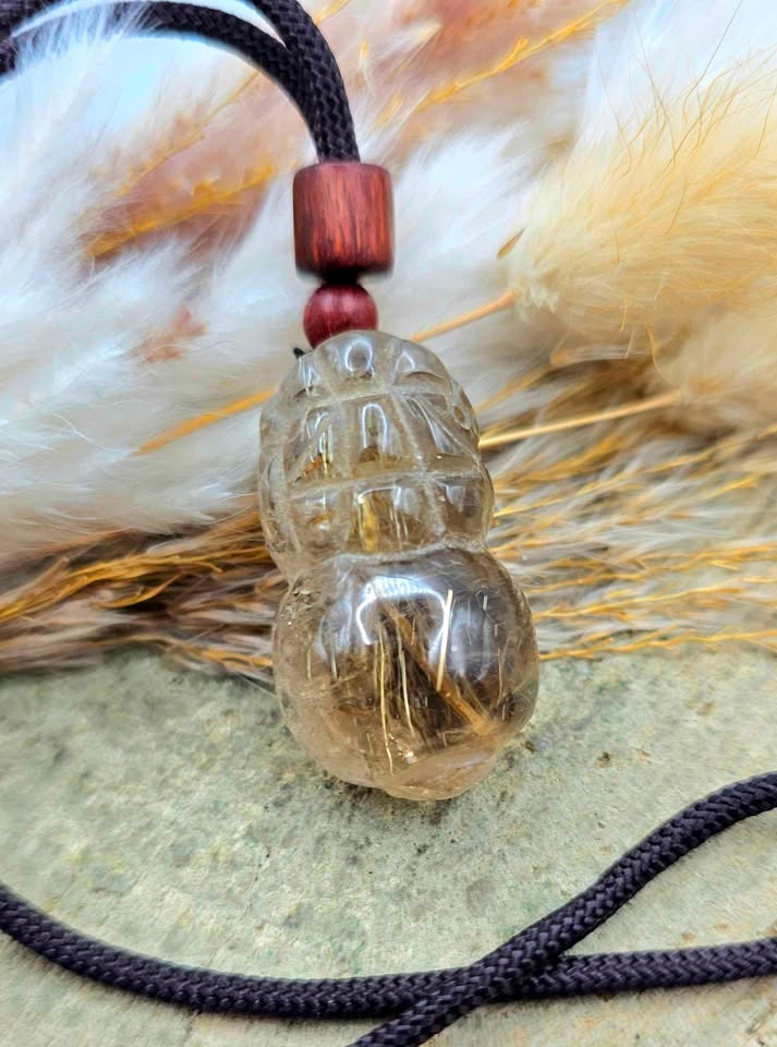 Nature Gold Rutilated Hand Carved Big Pi Xiu Pendant Necklace