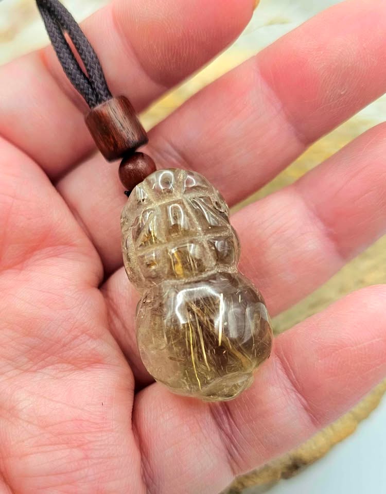 Nature Gold Rutilated Hand Carved Big Pi Xiu Pendant Necklace