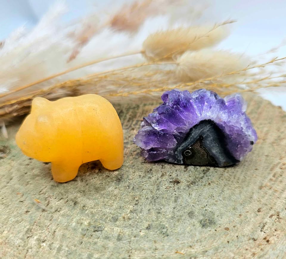 Nature Orange Calcite Bear &amp; Amethyst Cave Decor Figure.