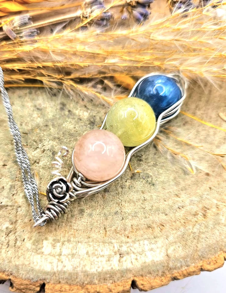 Nature Morganite Wire Wrapped Peapod Pendant Necklace