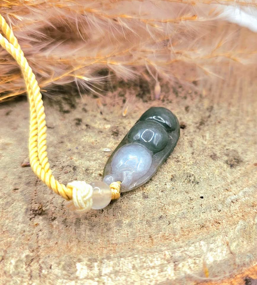 Nature Jade Carved Peapod Adjustable Hand Braided Pendant Necklace