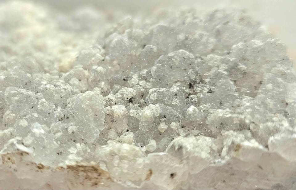 Nature Crystal Geode Cluster 5.5"LED Lamp With Lamp Based