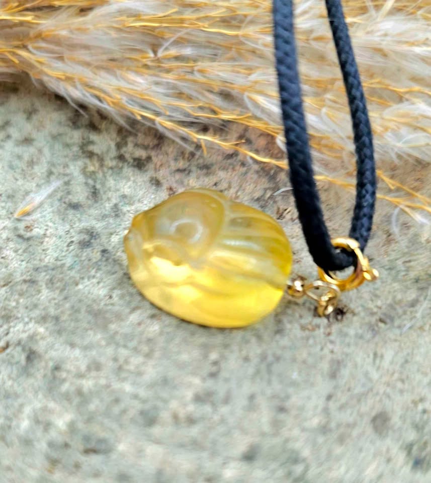 Nature Fluorite Sleeping Nine Tails Fox Pendant Necklace