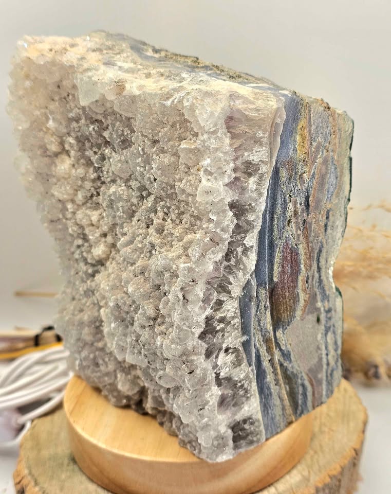 Nature Crystal Geode Cluster 5.5"LED Lamp With Lamp Based