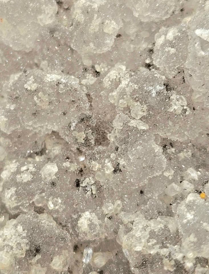 Nature Crystal Geode Cluster 5.5"LED Lamp With Lamp Based