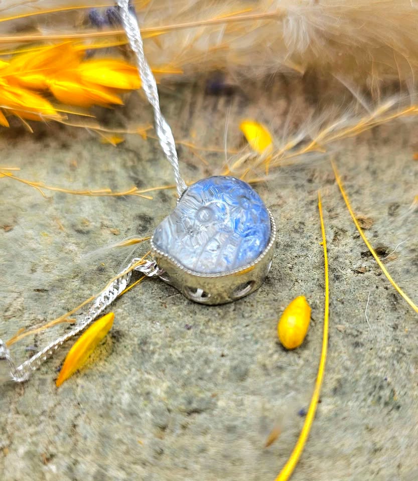 Rare Nature Blue Rutilated Crystal Hand Carved Kitty S925 Charm Necklace