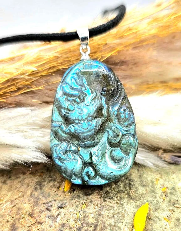 Nature Labradorite Carved Flying Dragon Pendant Necklace