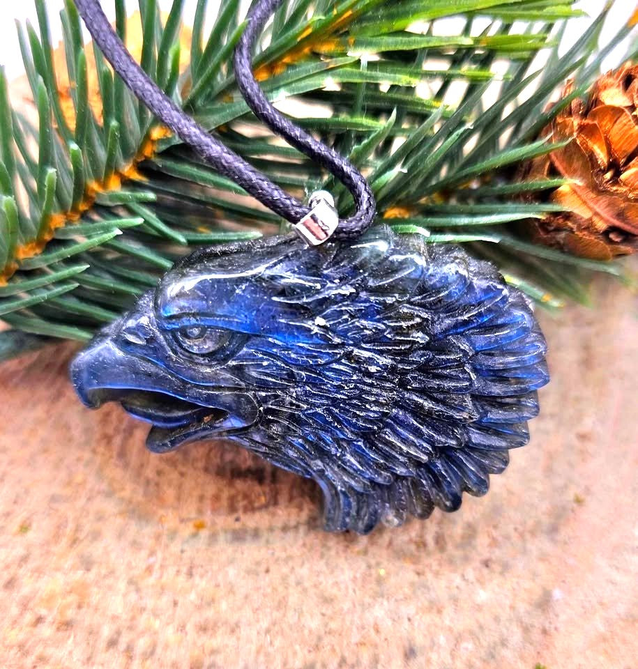 Nature Labradorite Eagle Head Pendant Necklace
