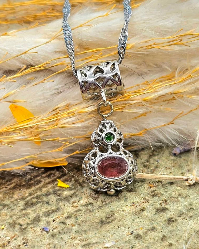 Nature Tourmaline Artistic Gourd Pendant Necklace