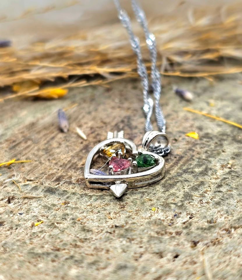 Nature Tourmaline Gemstones Arrow Heart Pendant Necklace