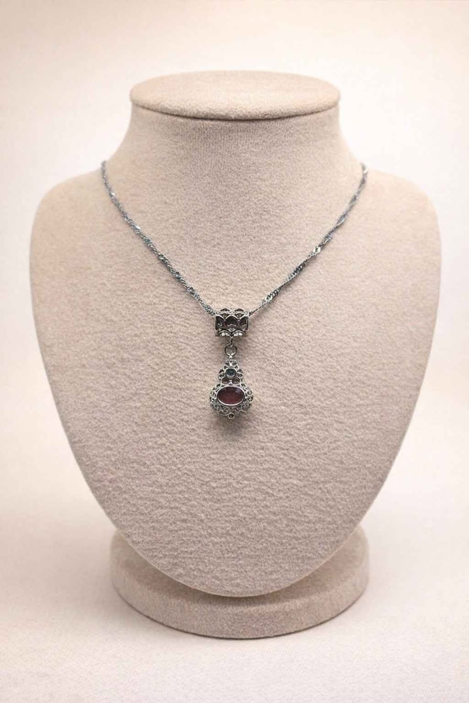 Nature Tourmaline Artistic Gourd Pendant Necklace