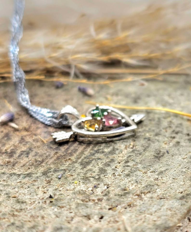 Nature Tourmaline Gemstones Arrow Heart Pendant Necklace