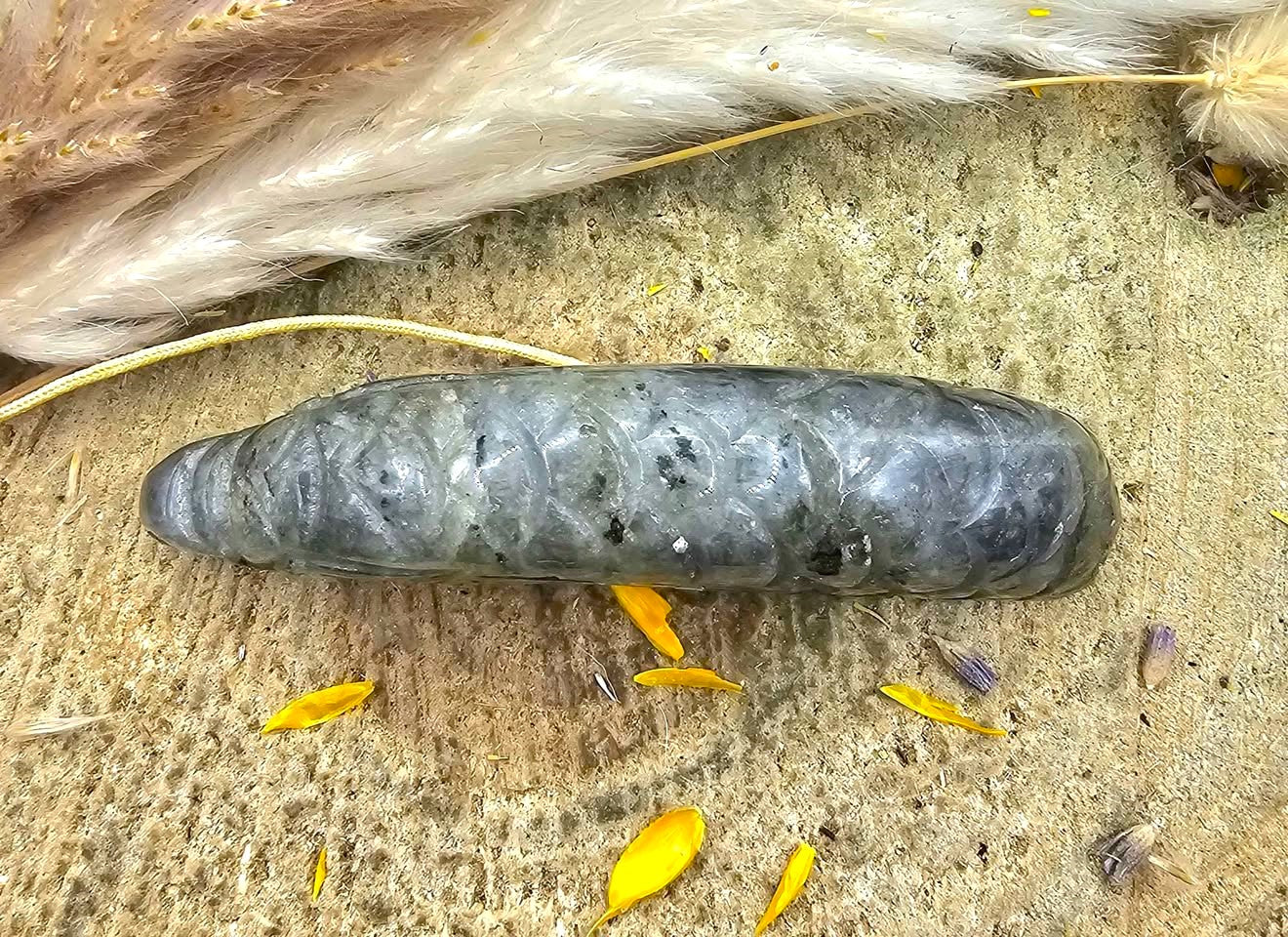 Nature Labradorite Carved Flashy Eagle Decor Figure