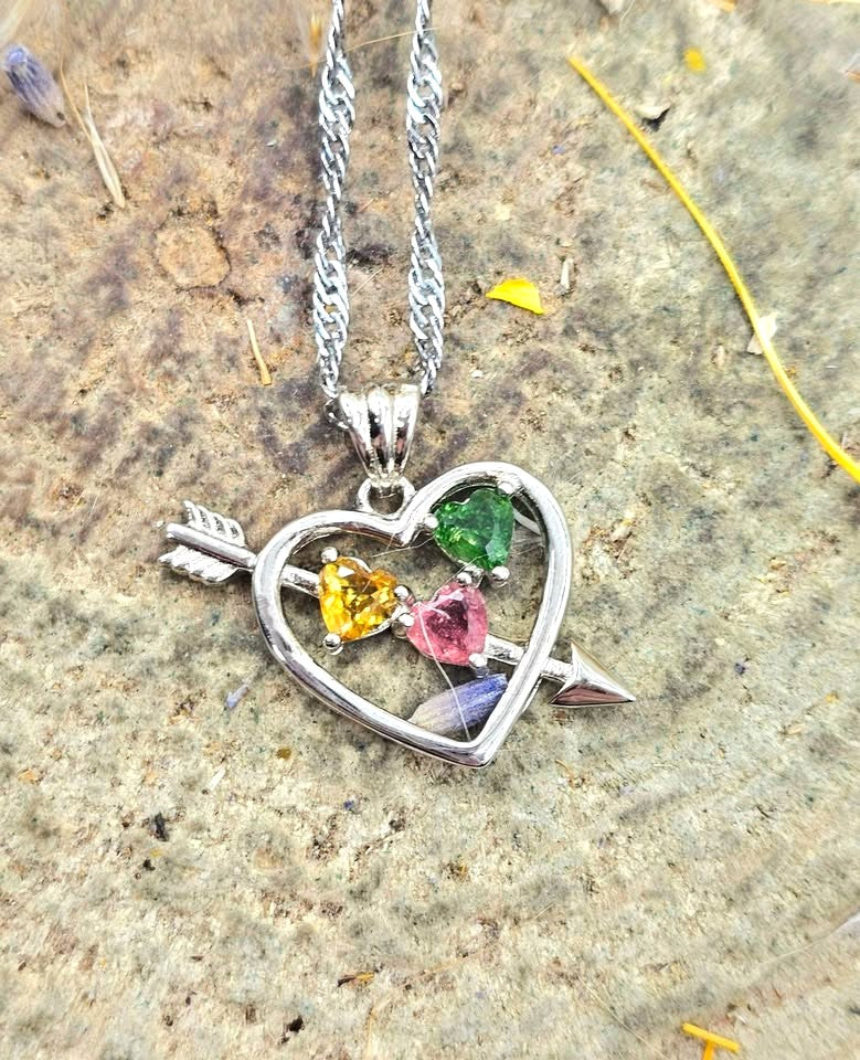 Nature Tourmaline Gemstones Arrow Heart Pendant Necklace