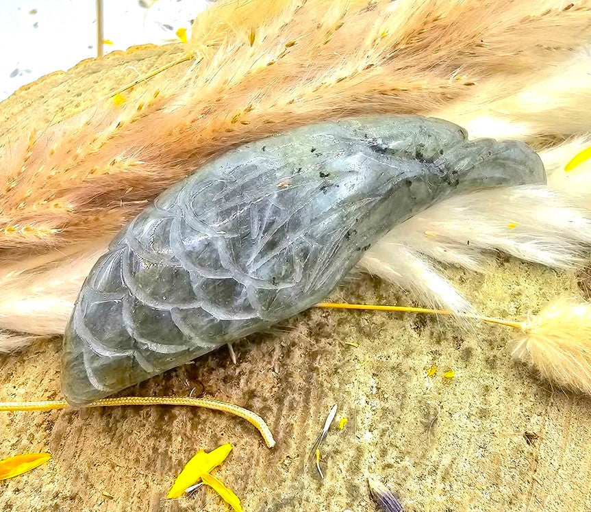 Nature Labradorite Carved Flashy Eagle Decor Figure