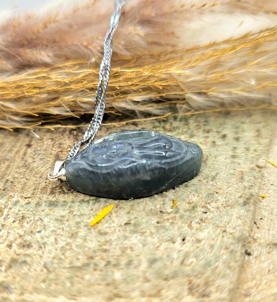 Nature Labradorite Carved Flashy Origin Of Life Pendant Necklace