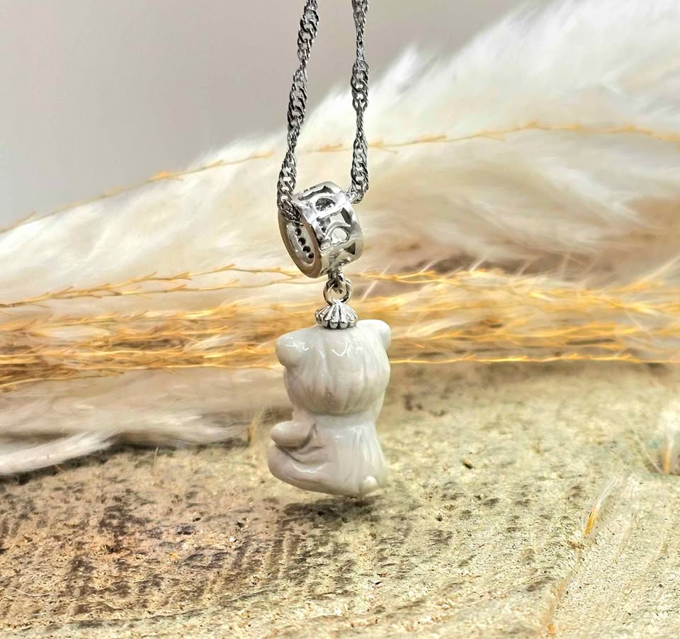 Nature Alashan Agate Hand Carved Bear Pendant Necklace