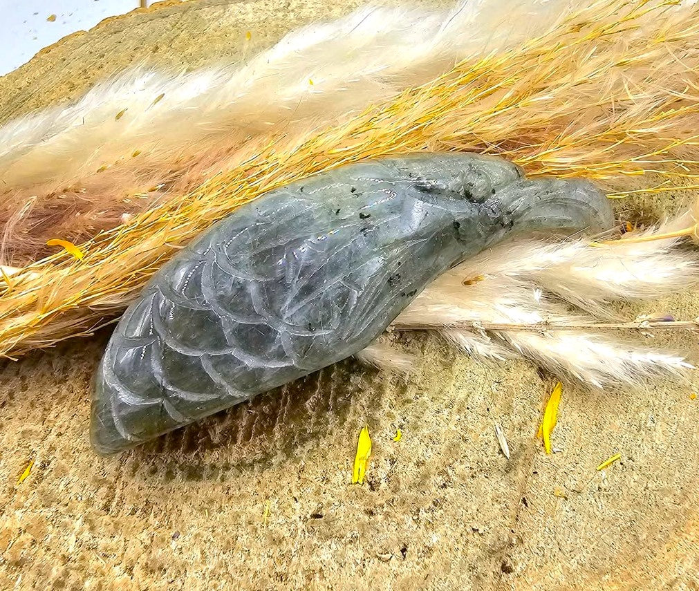 Nature Labradorite Carved Flashy Eagle Decor Figure
