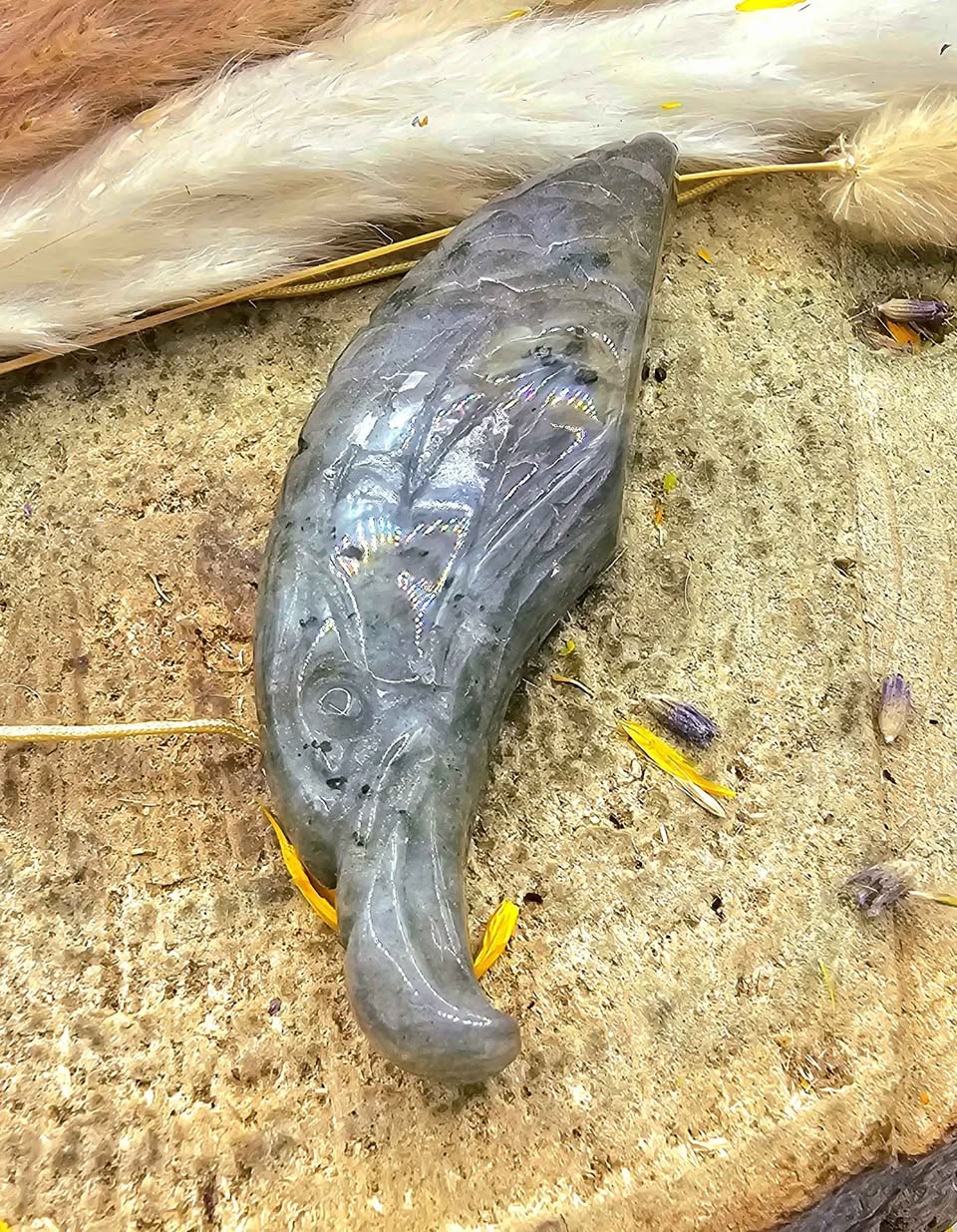 Nature Labradorite Carved Flashy Eagle Decor Figure