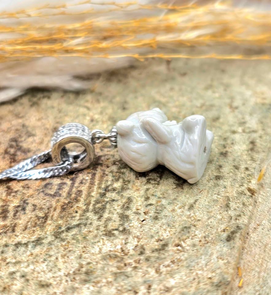 Nature Alashan Agate Hand Carved Bear Pendant Necklace