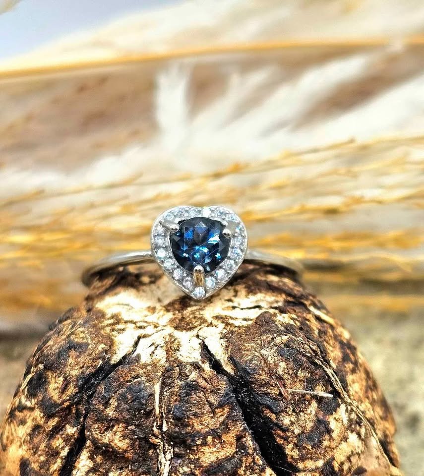 Blue Sapphire Gemstone Statement Adjustable Ring